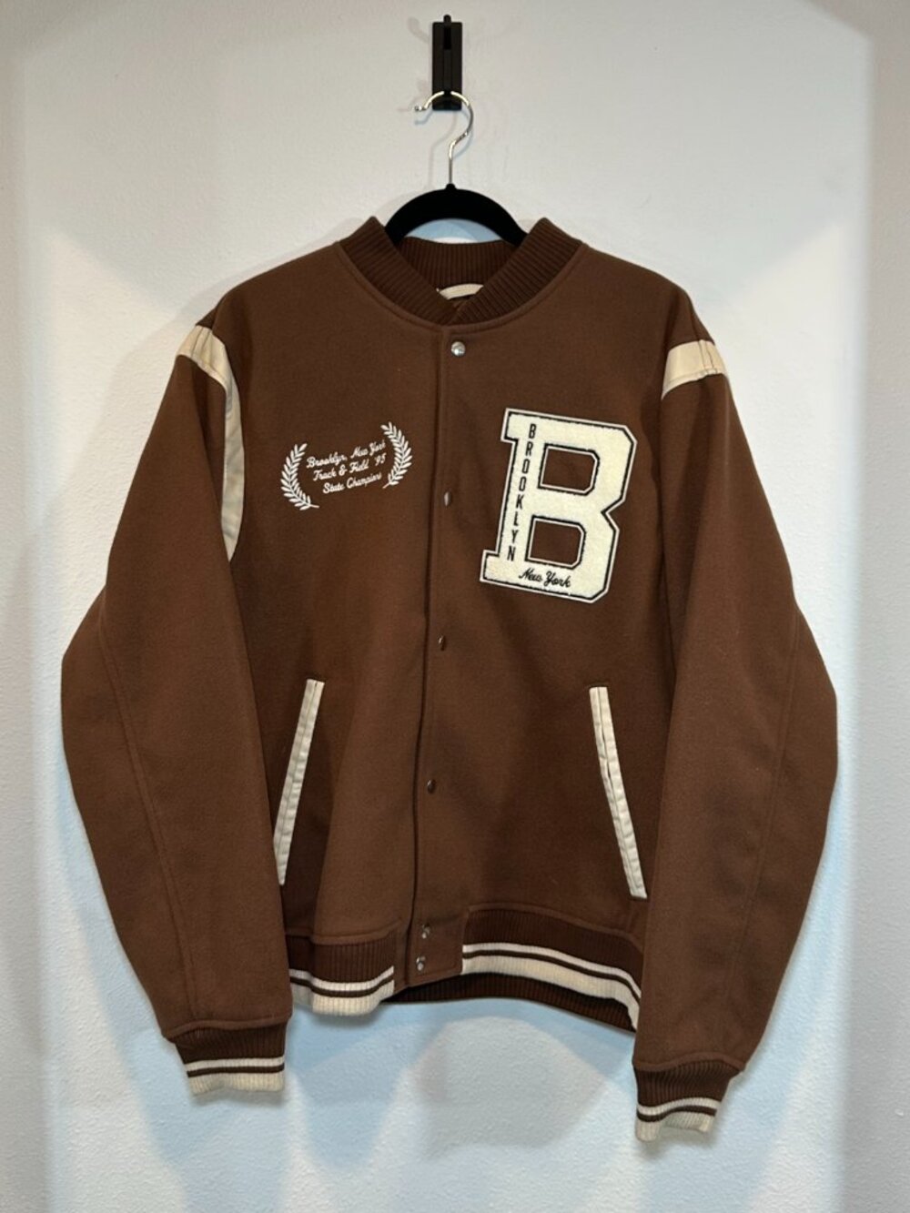 Abercrombie & Fitch Men's Brown Leather Varsity Bomber Jacket Size Extra Large